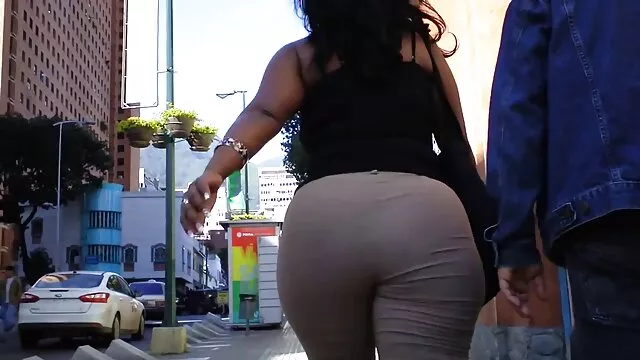 Ella teens sexo por dinero quiere ser una estrella