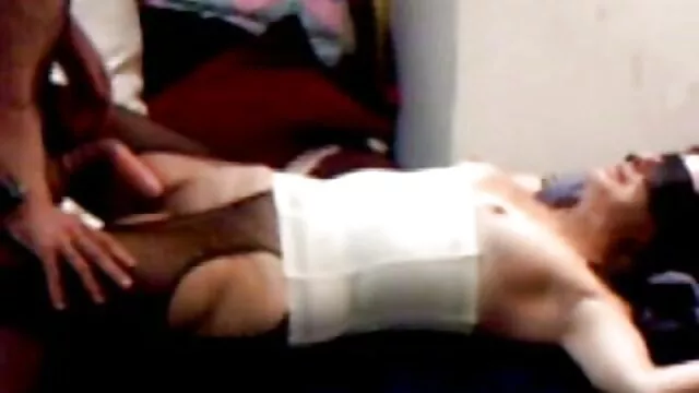 Combo webcam bbw follando con un desconocido por dinero abuelas