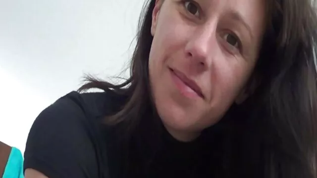 Tittenluder xxx por dinero en publico