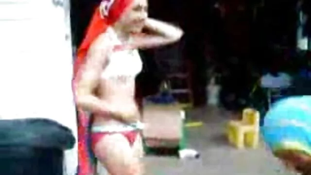 Toma algunas fotos y folla hombres sexo por dinero a Erica